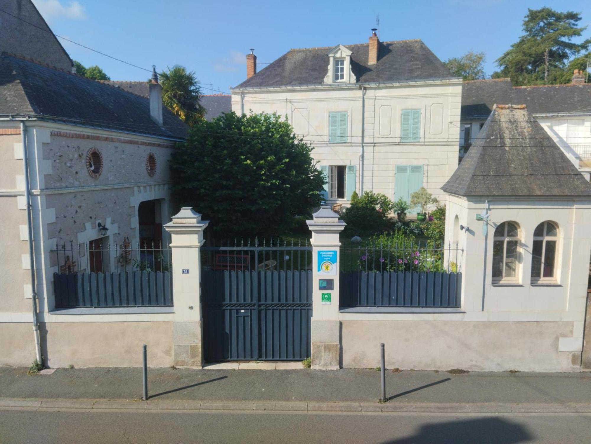 Les Orkys De Loire Hotel Chalonnes-sur-Loire Kültér fotó